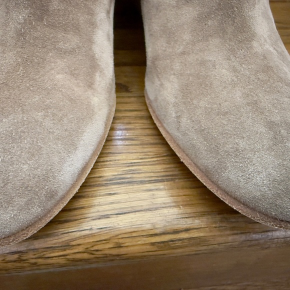 Vince Haider Suede Ankle Boots Taupe/Tan 8.5 NWOT - Picture 5 of 12